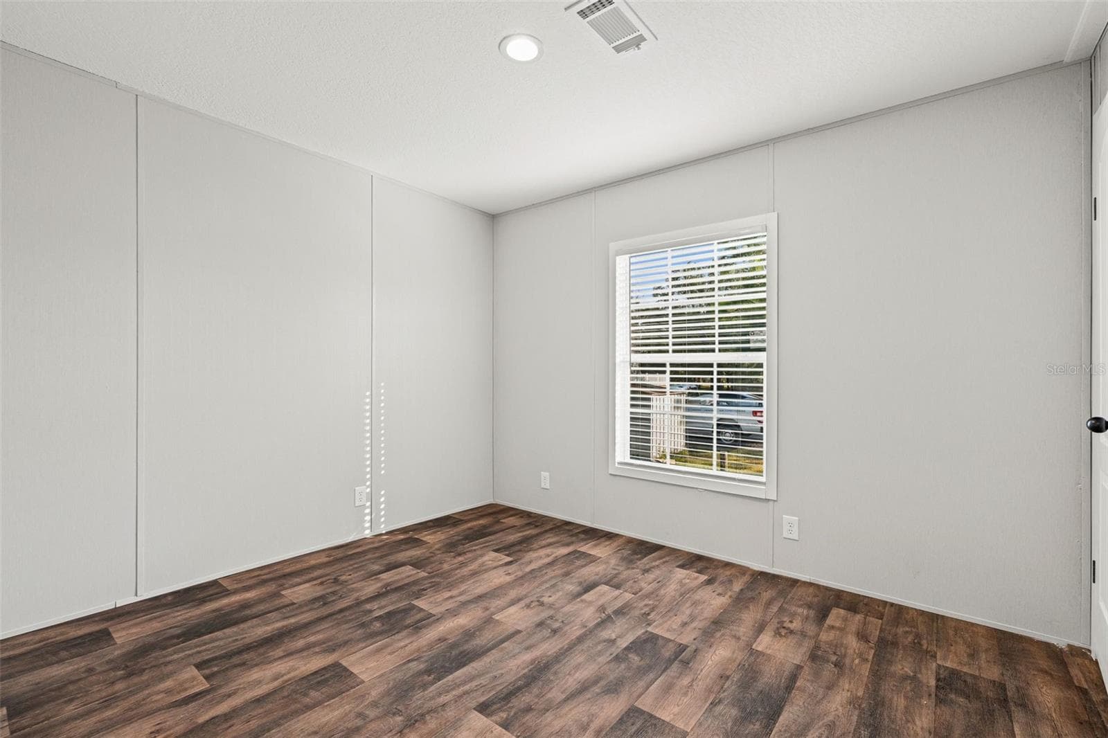 Manufactured Home at 8432 SWEDEN BLVD, PUNTA GORDA, photo 15 of 23