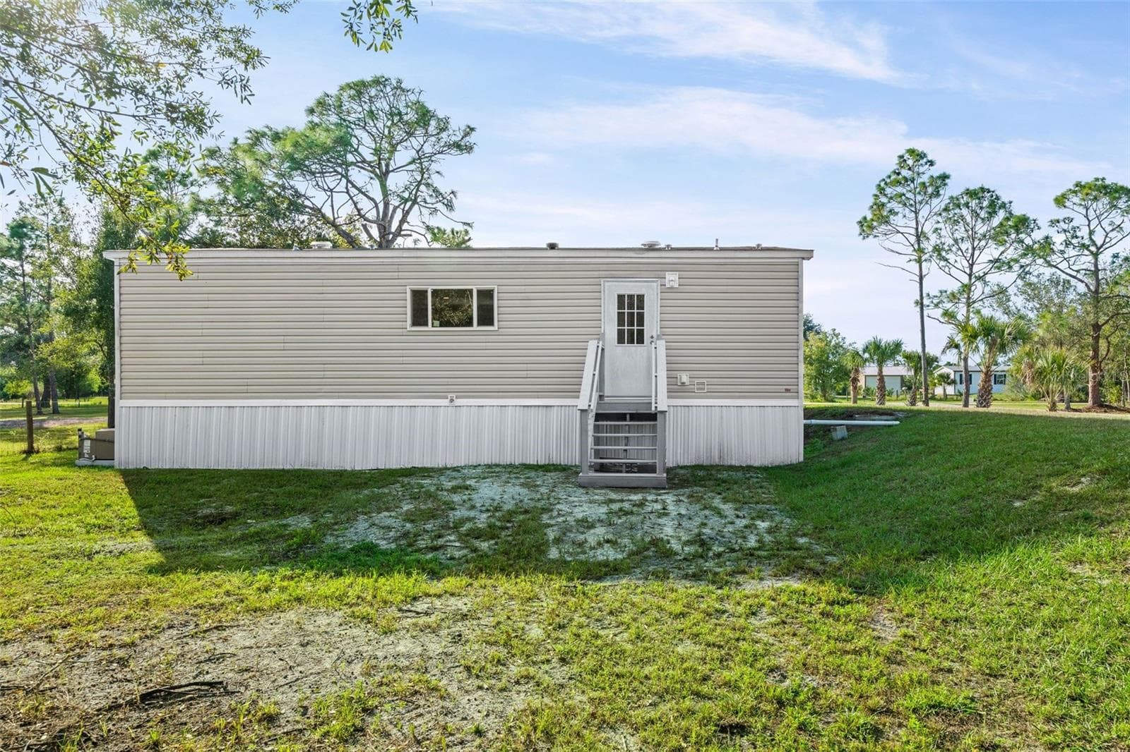 Manufactured Home at 8432 SWEDEN BLVD, PUNTA GORDA, photo 17 of 23