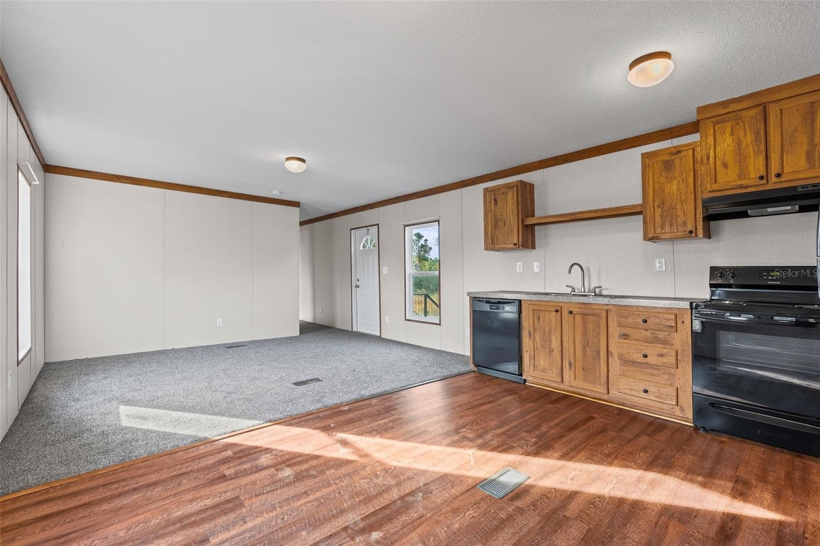 Manufactured Home at 8414 SWEDEN BLVD, PUNTA GORDA, photo 11 of 24