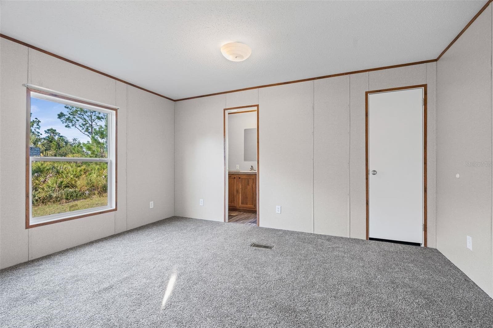 Manufactured Home at 8414 SWEDEN BLVD, PUNTA GORDA, photo 13 of 24