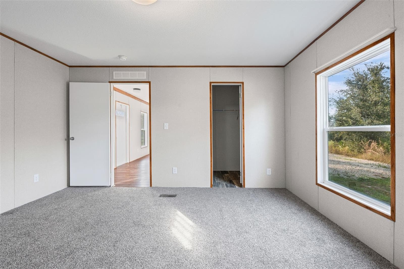 Manufactured Home at 8414 SWEDEN BLVD, PUNTA GORDA, photo 14 of 24