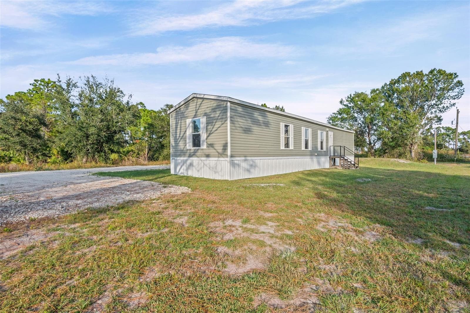 Manufactured Home at 8414 SWEDEN BLVD, PUNTA GORDA, photo 20 of 24