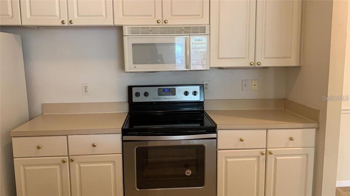 Condominium at 5554 METROWEST BLVD #206, ORLANDO, photo 6 of 8