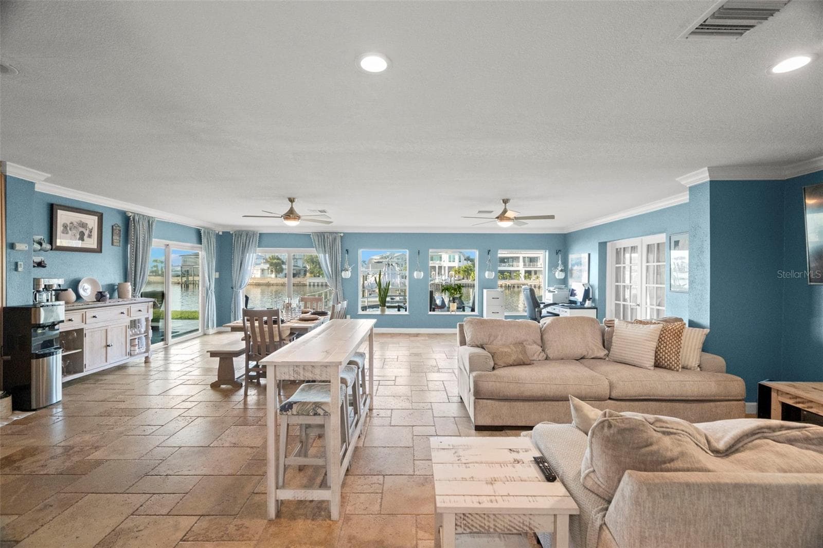 Single Family Residence at 2288 EDYTHE DR, DUNEDIN, photo 6 of 60