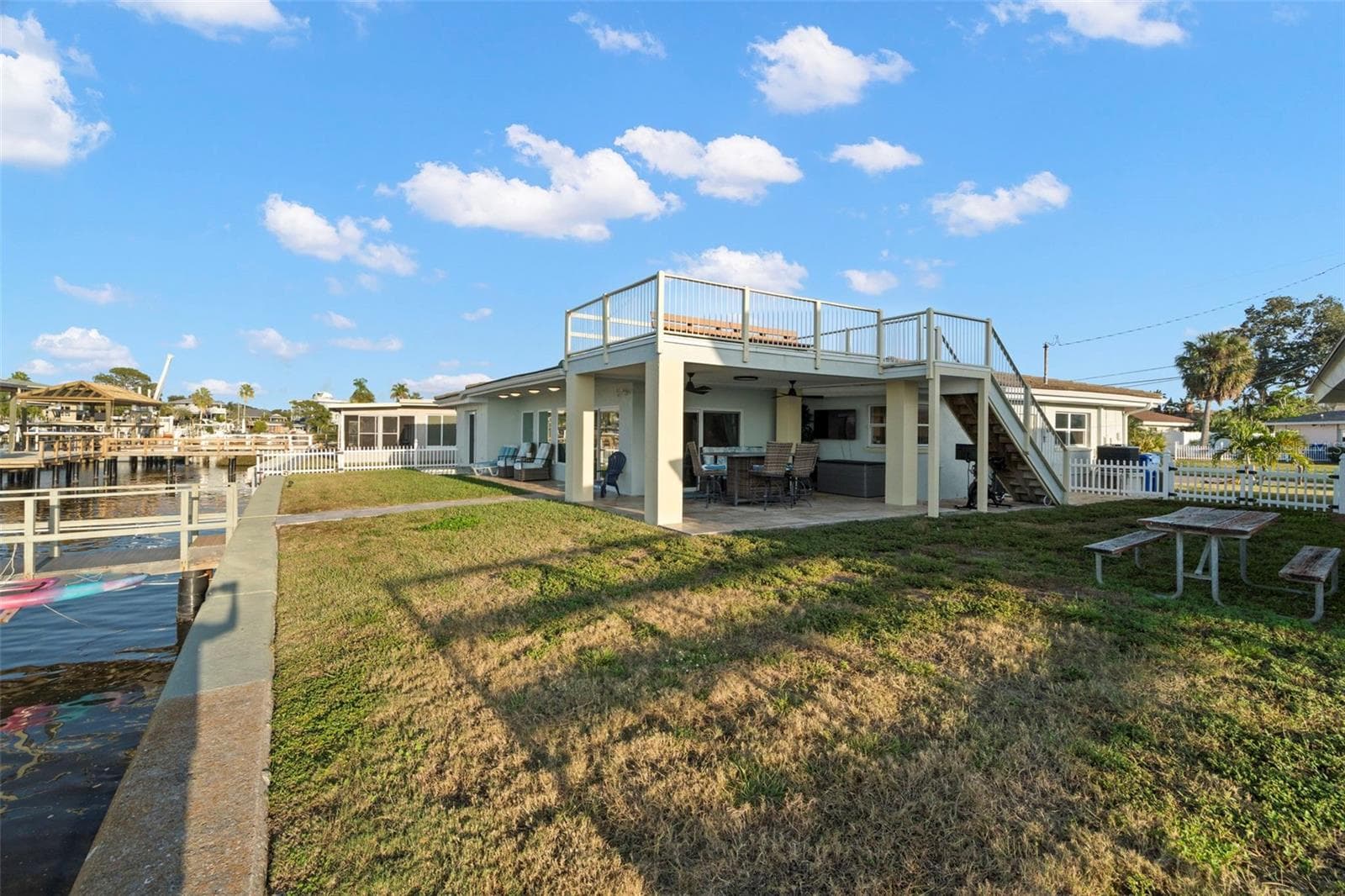 Single Family Residence at 2288 EDYTHE DR, DUNEDIN, photo 43 of 60
