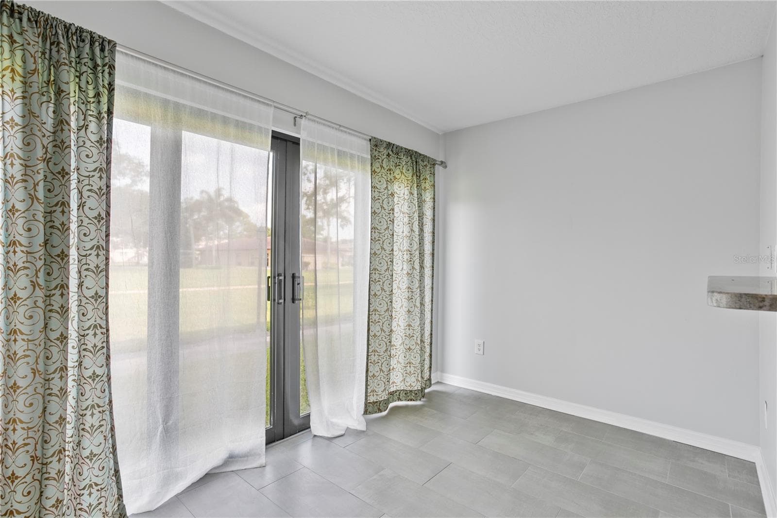 Condominium at 4920 LOCUST ST NE #115, ST PETERSBURG, photo 12 of 28