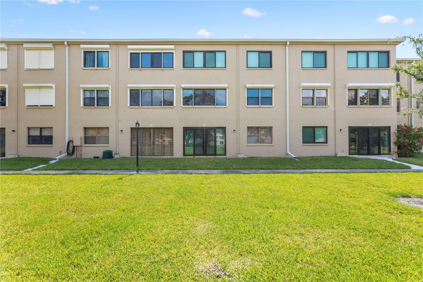 Condominium at 4920 LOCUST ST NE #115, ST PETERSBURG, photo 25 of 28