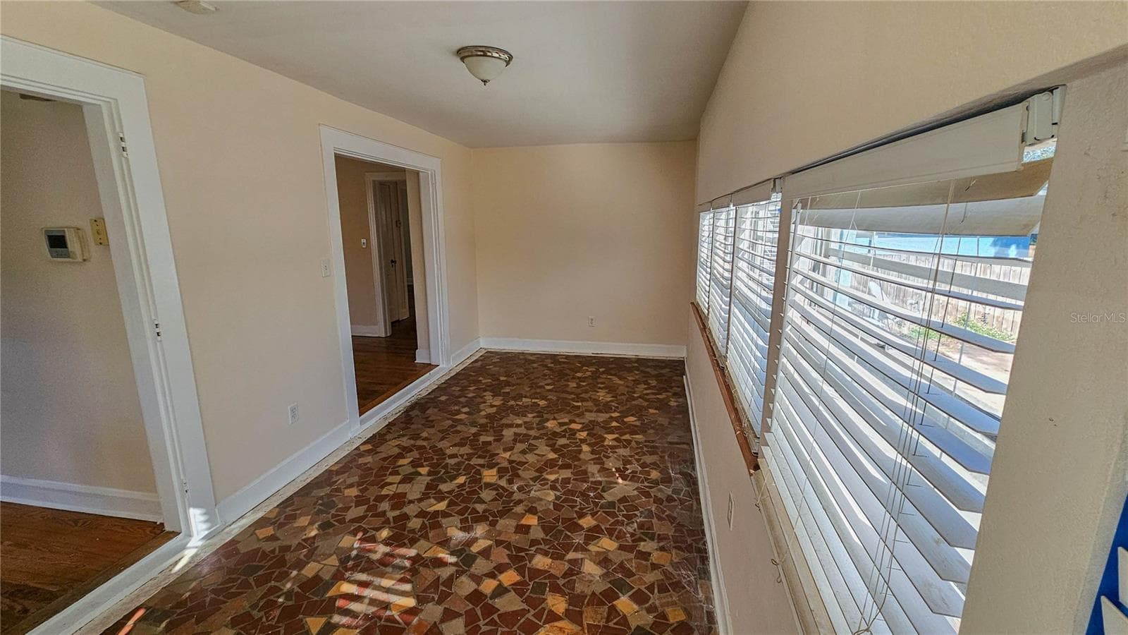 Single Family Residence at 860 16TH AVE S, ST PETERSBURG, photo 13 of 51