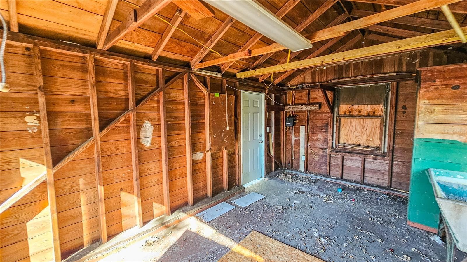 Single Family Residence at 860 16TH AVE S, ST PETERSBURG, photo 36 of 51