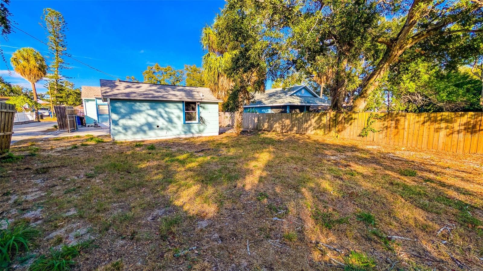 Single Family Residence at 860 16TH AVE S, ST PETERSBURG, photo 43 of 51
