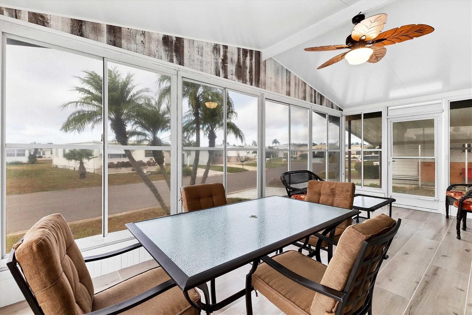 Florida Room - 1212 45TH AVE E, ELLENTON