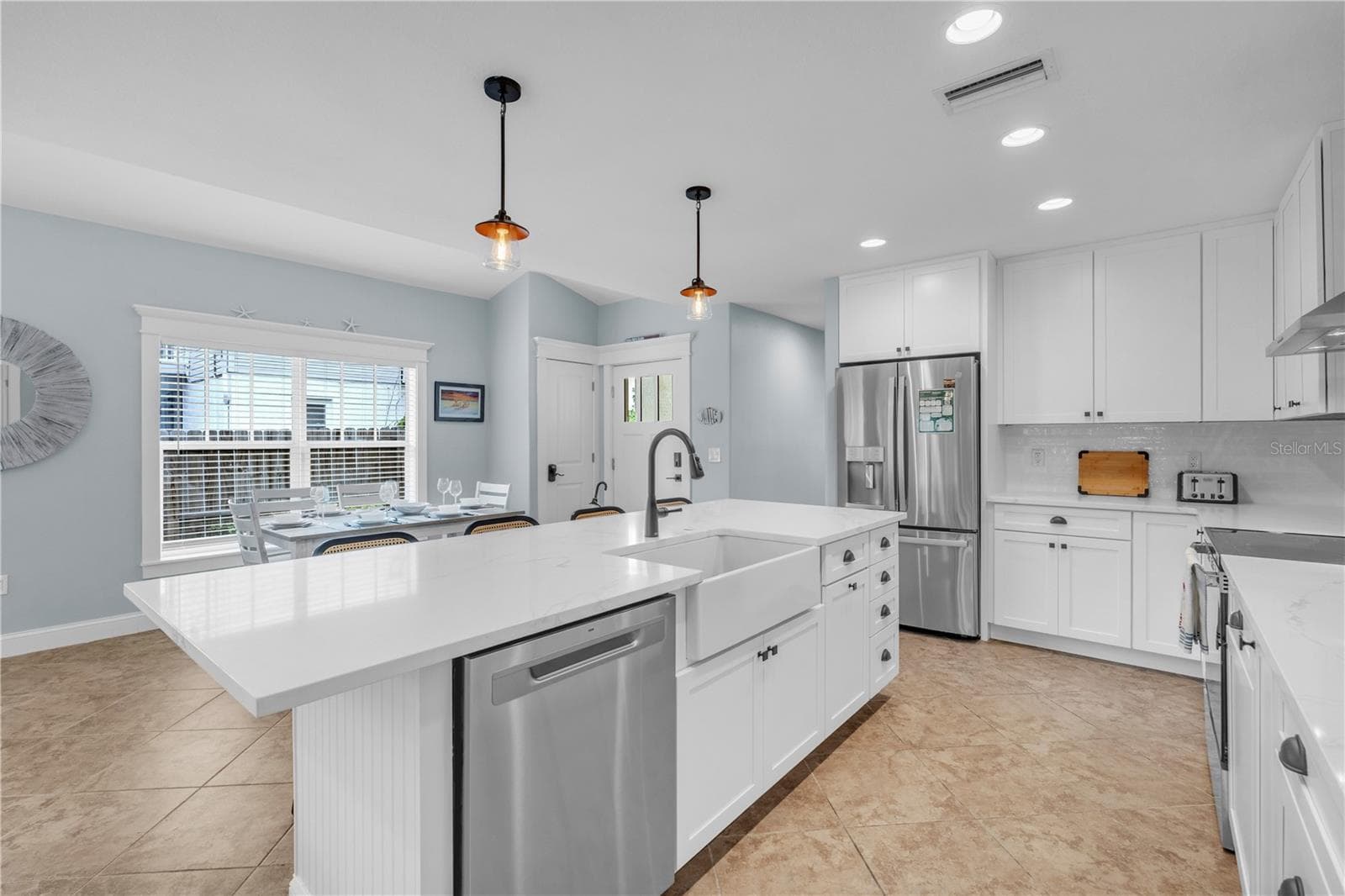 Single Family Residence at 302 67TH ST, HOLMES BEACH, photo 10 of 40