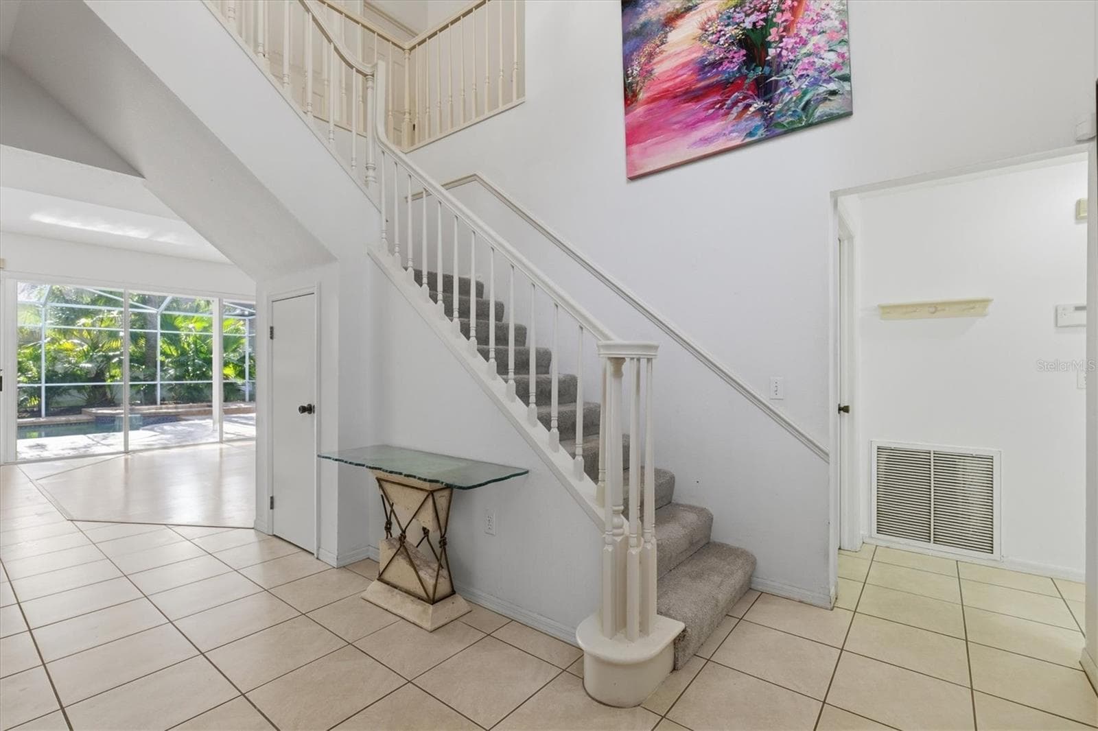 Entrance foyer - 2328 WARWICK DR, OLDSMAR