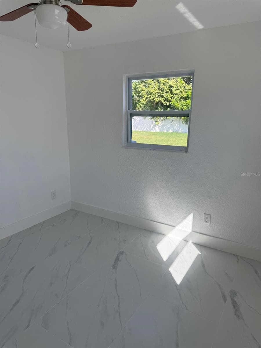 Single Family Residence at 4119 HARRISBURG ST NE, ST PETERSBURG, photo 26 of 36