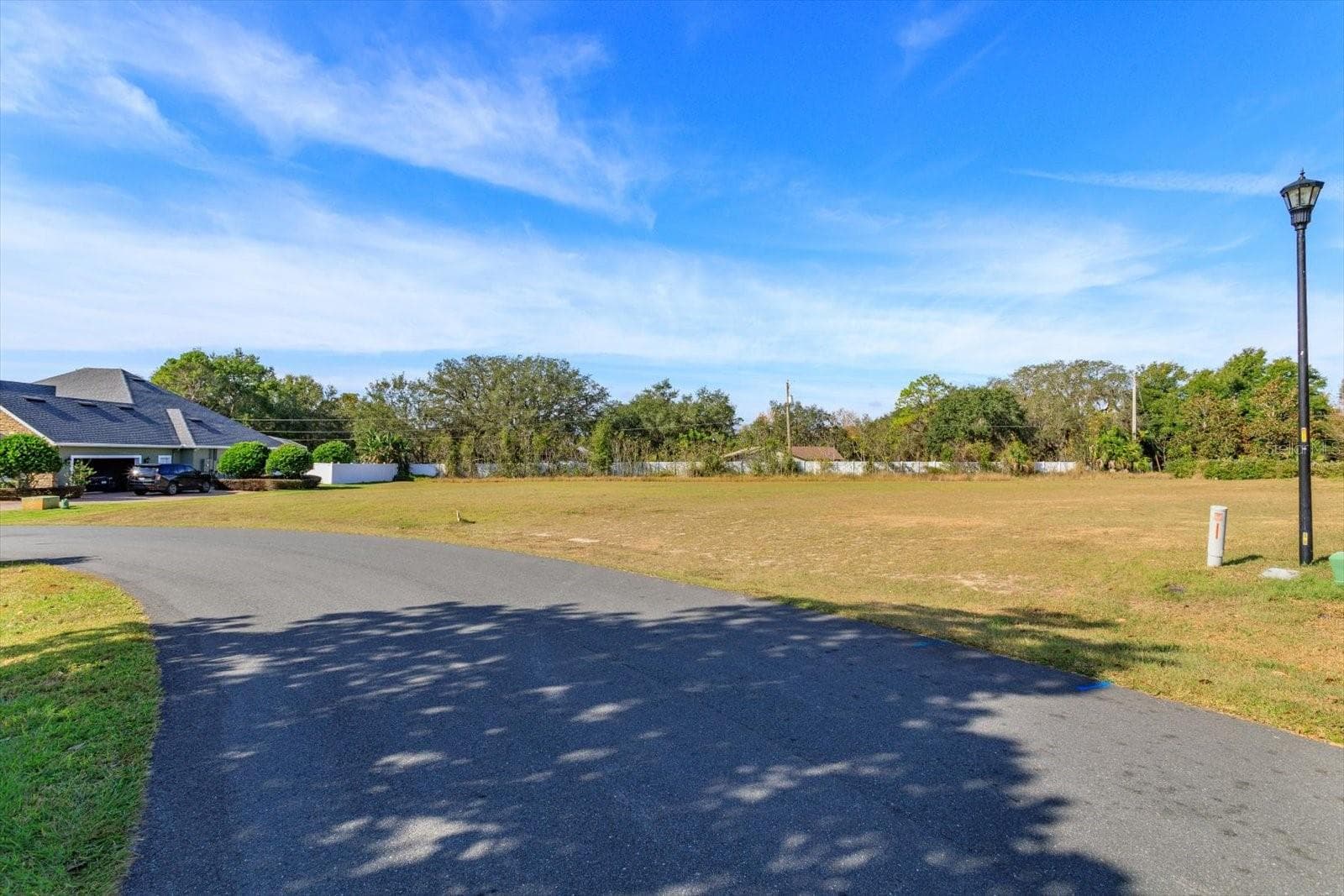 1002 MYRTLE BREEZES CT