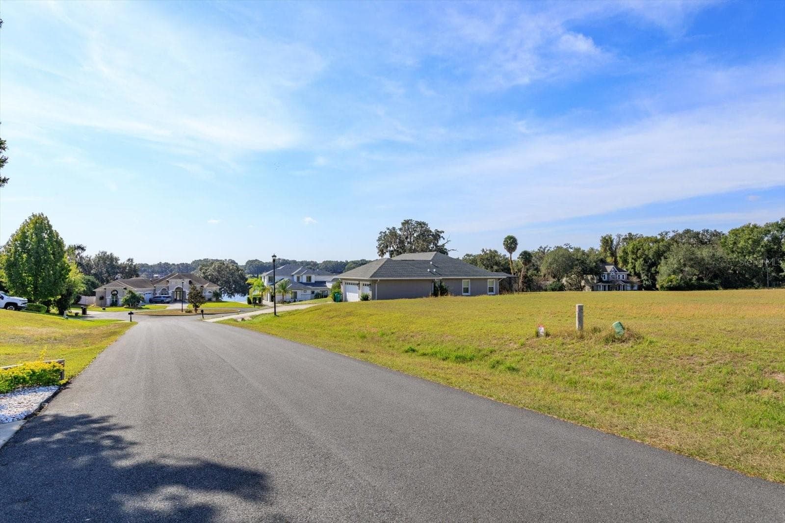 1114 MYRTLE BREEZES CT