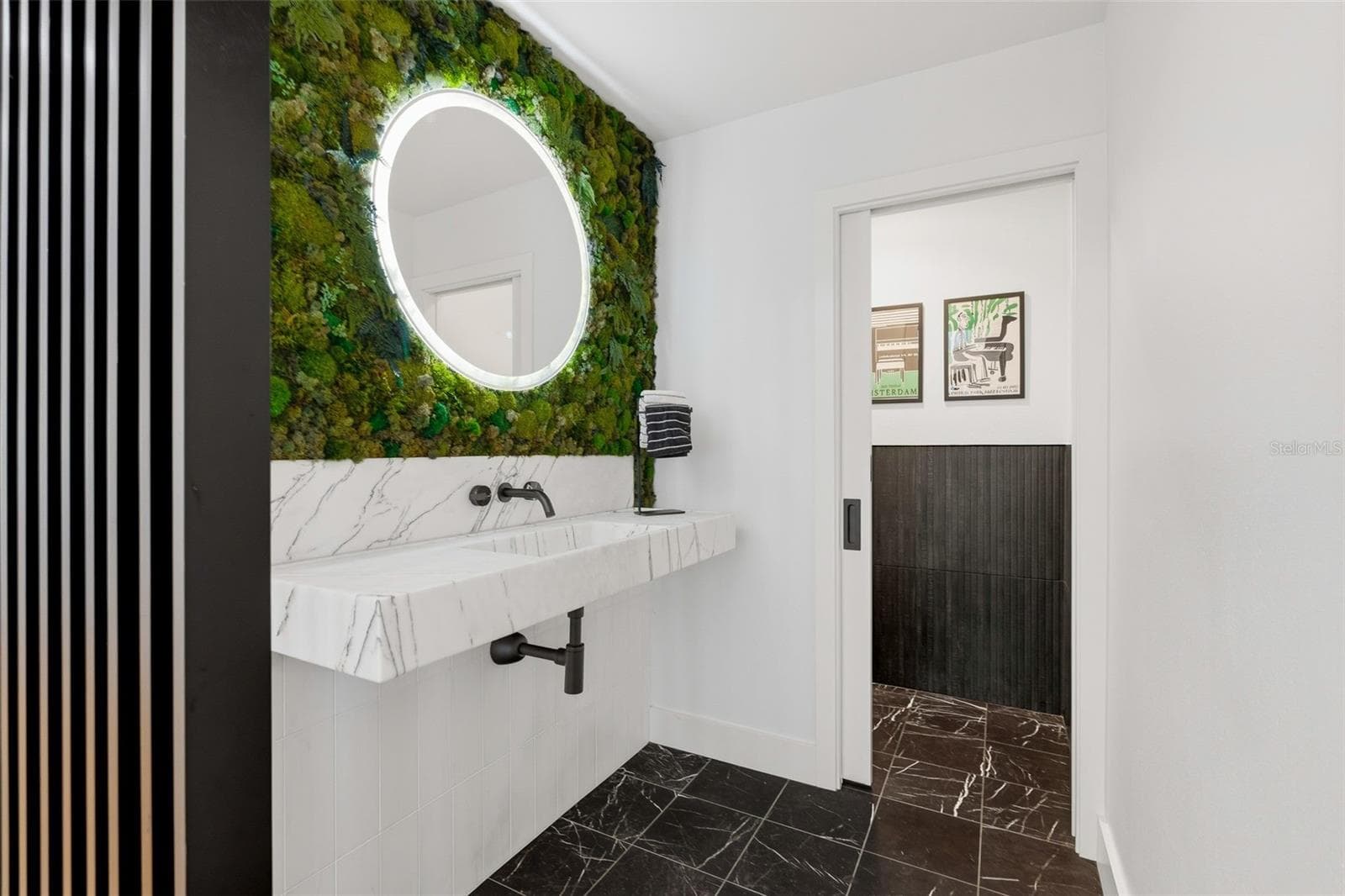 Unique live moss wall at half bath - 6349 RAVENWOOD WAY, SARASOTA