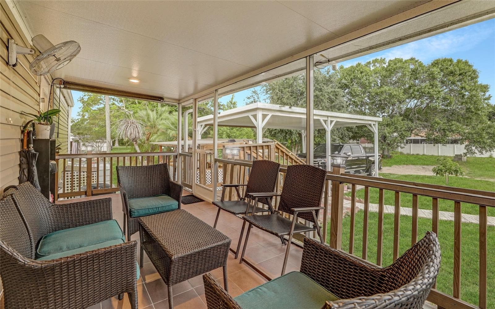 Manufactured Home at 327 TINDEL CAMP RD, LAKE WALES, photo 5 of 10