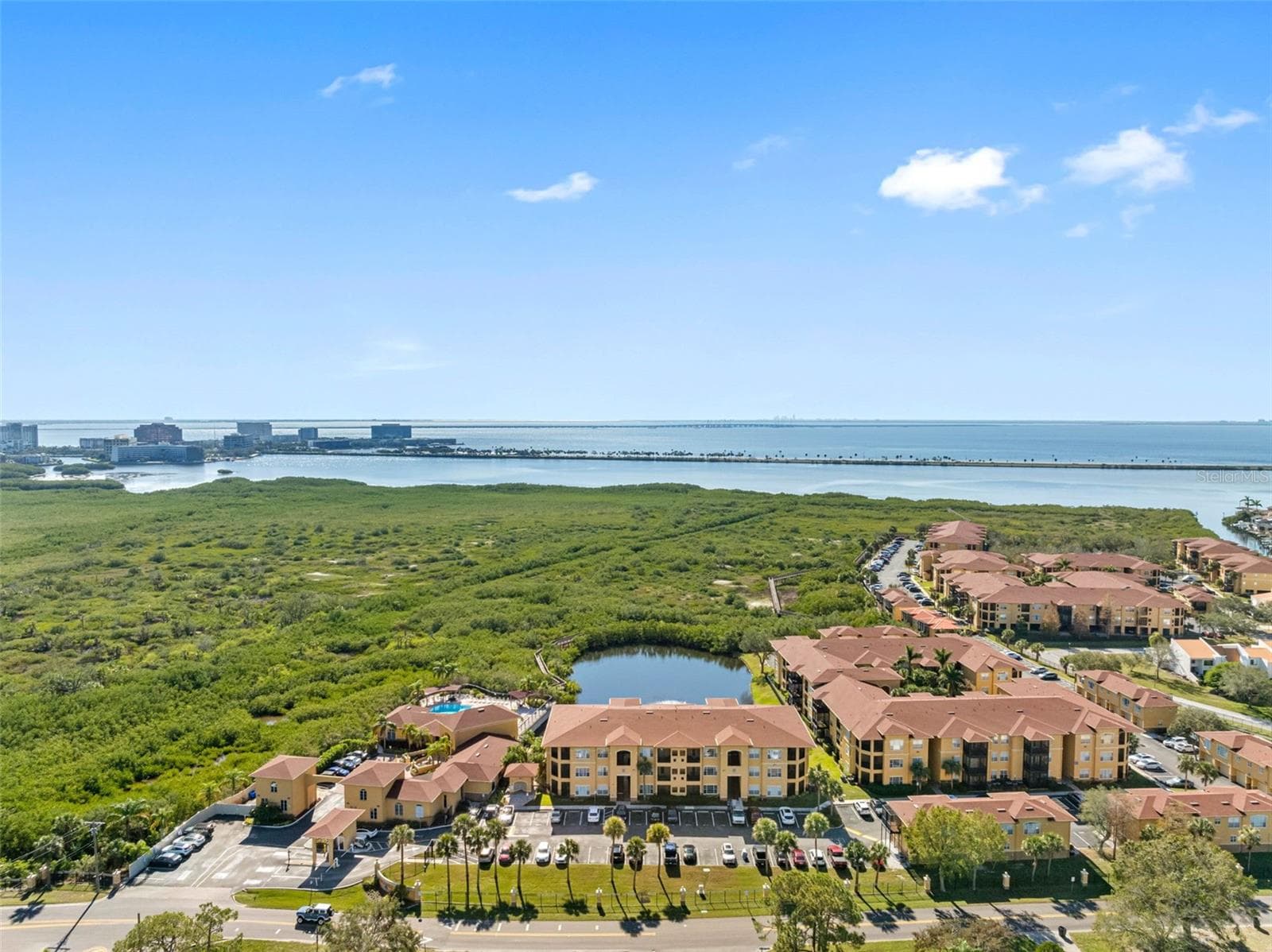 4345 BAYSIDE VILLAGE DR #302