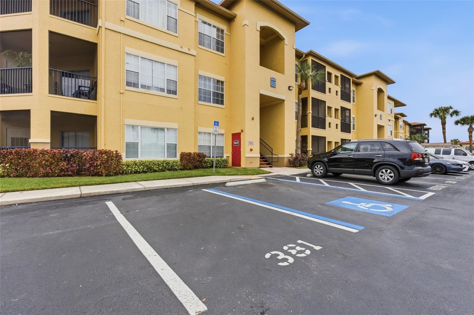 Condominium at 4345 BAYSIDE VILLAGE DR #302, TAMPA, photo 4 of 68