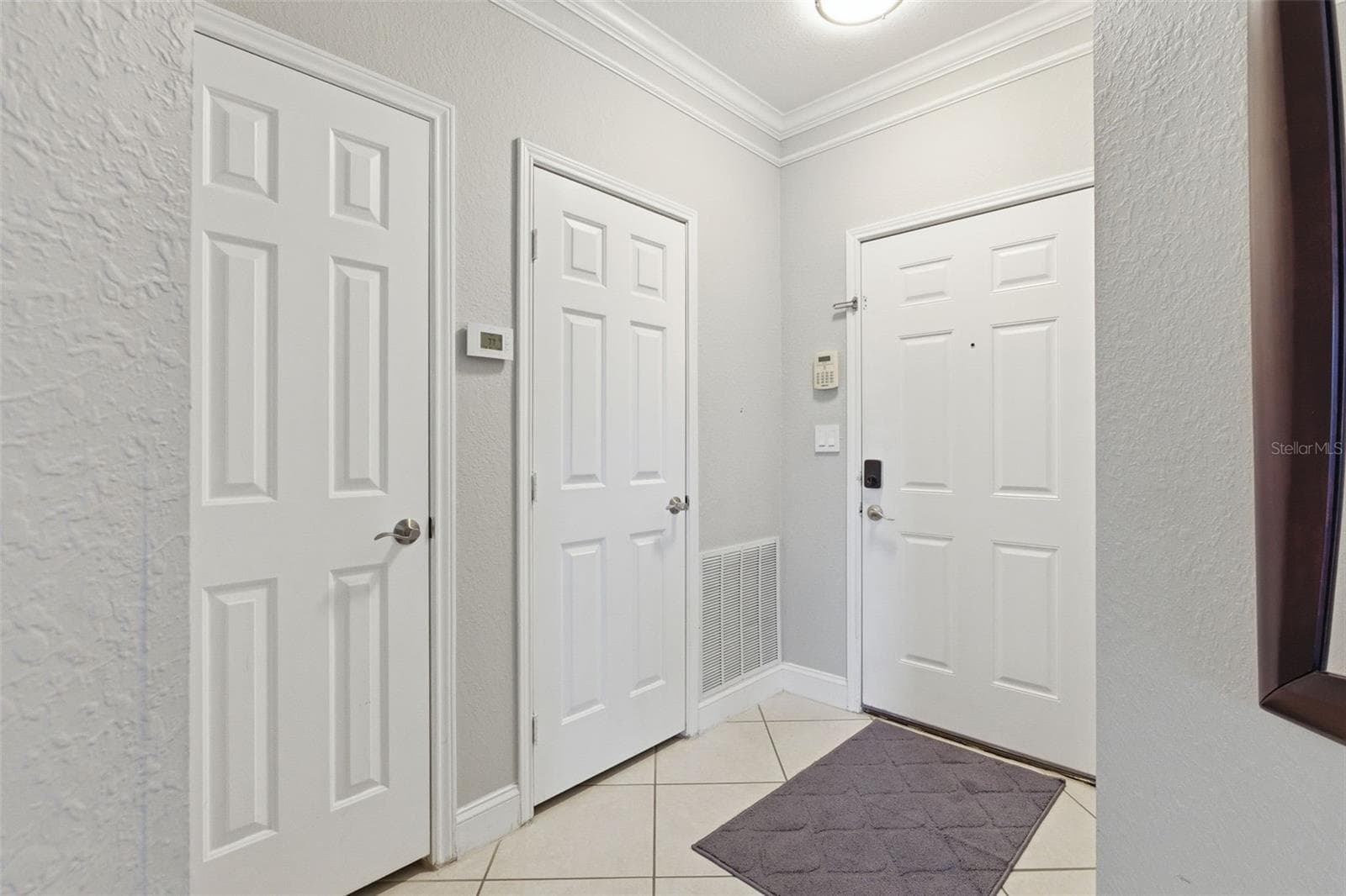 Condominium at 4345 BAYSIDE VILLAGE DR #302, TAMPA, photo 11 of 68
