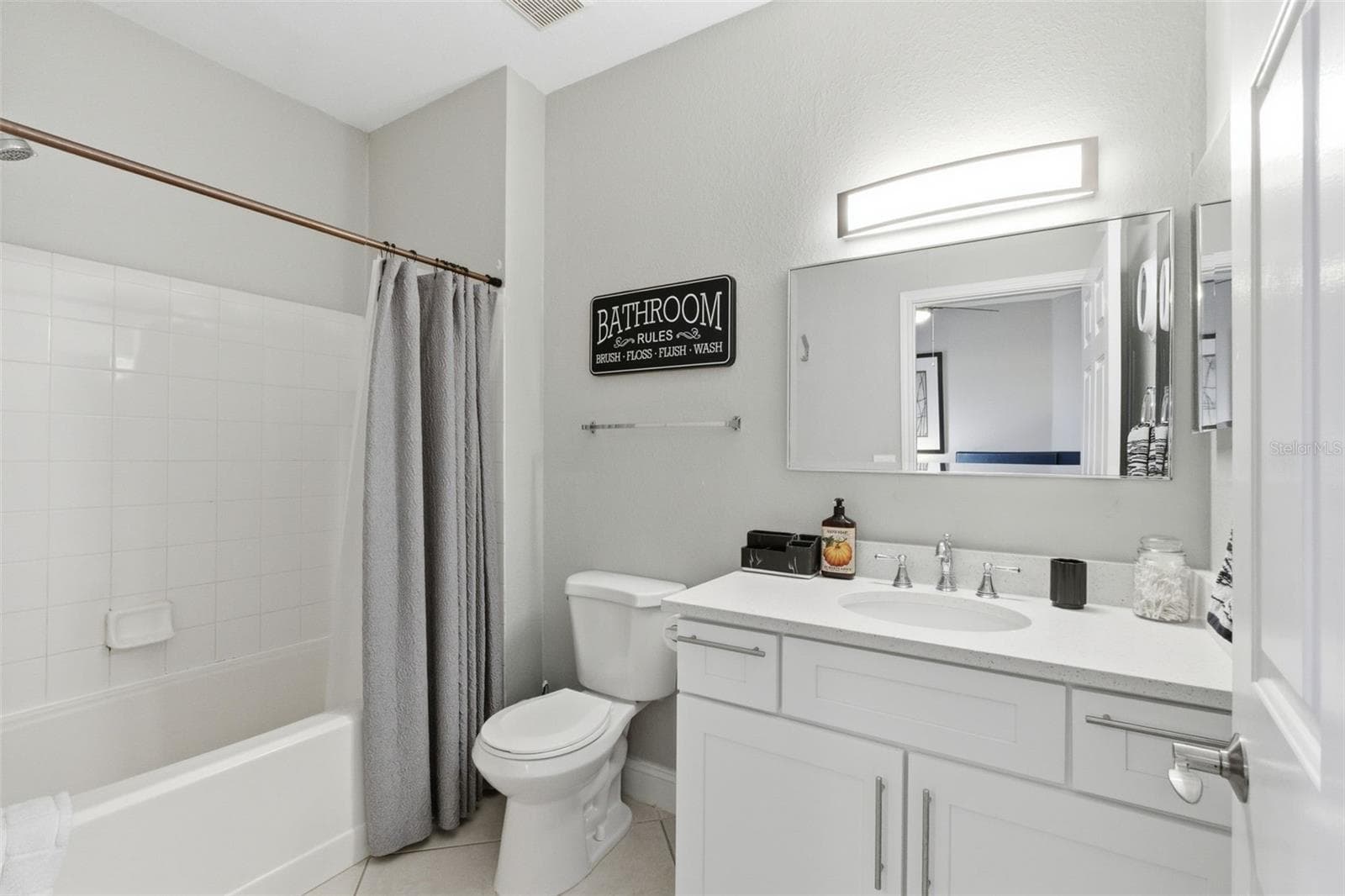 Condominium at 4345 BAYSIDE VILLAGE DR #302, TAMPA, photo 27 of 68