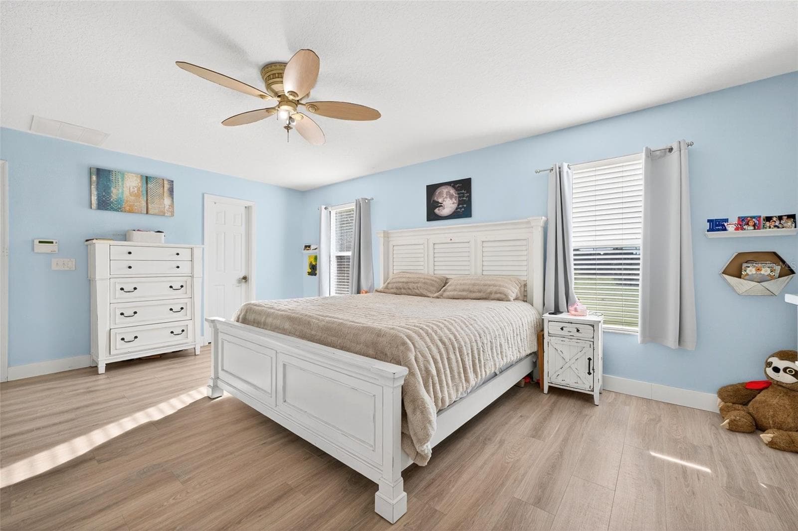 Another view of the spectacular primary suite - 20930 SULLIVAN RANCH BLVD, MOUNT DORA