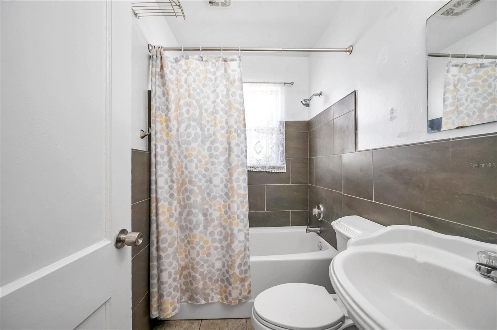 2169 bath - 2169 & 2179 22ND AVE N, ST PETERSBURG
