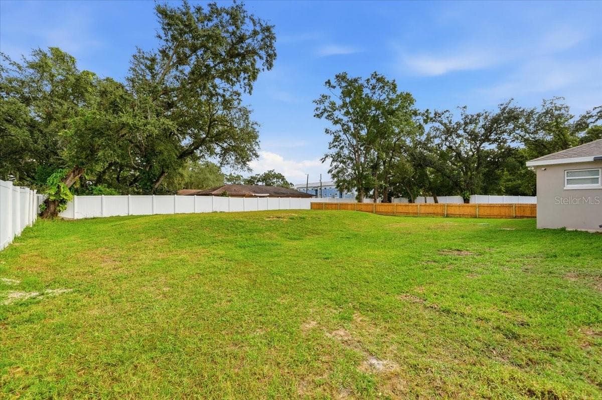 Single Family Residence at 31 MORGAN ST, AUBURNDALE, photo 44 of 55