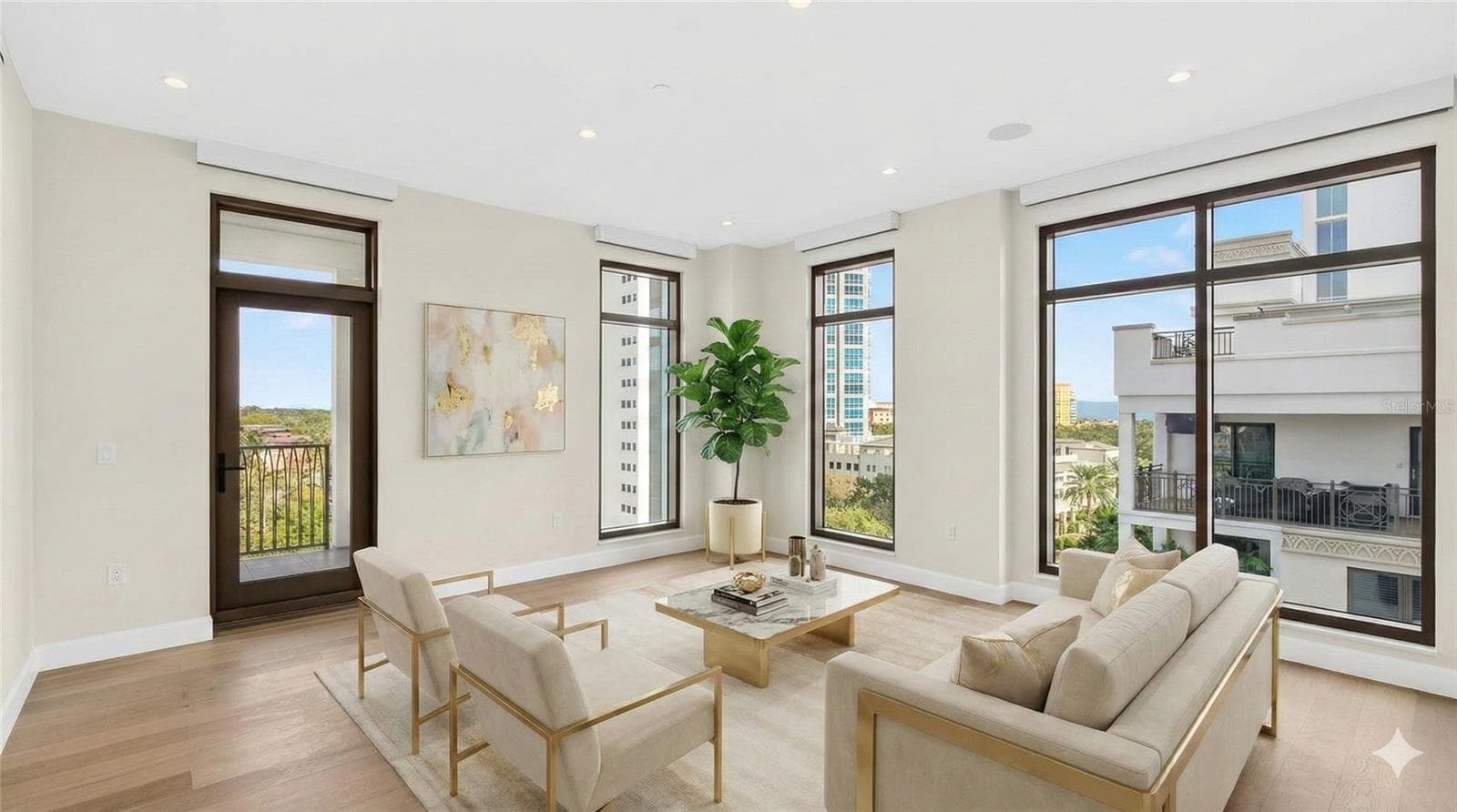 Living Room - 126 4TH AVE NE #601, ST PETERSBURG