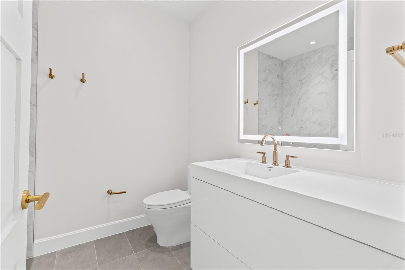 Guest Bath #2 - 126 4TH AVE NE #601, ST PETERSBURG