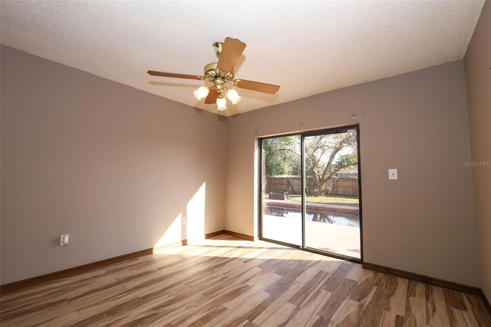 Single Family Residence at 921 ELDRIDGE ST, ORLANDO, photo 20 of 30