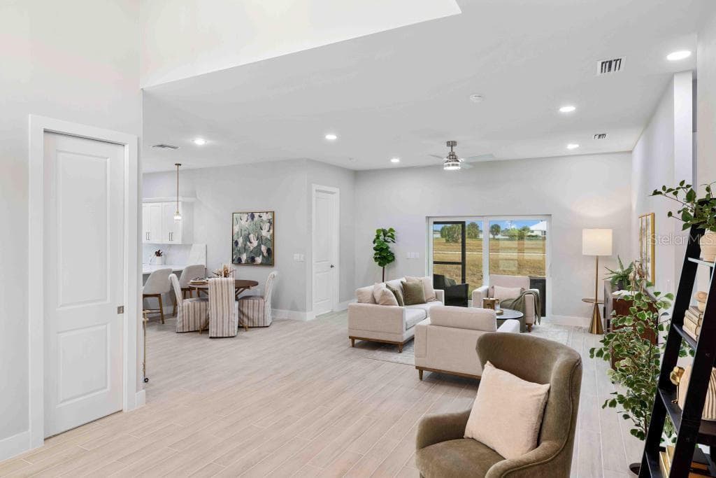 Single Family Residence at 38 LARK DR, PLACIDA, photo 6 of 46