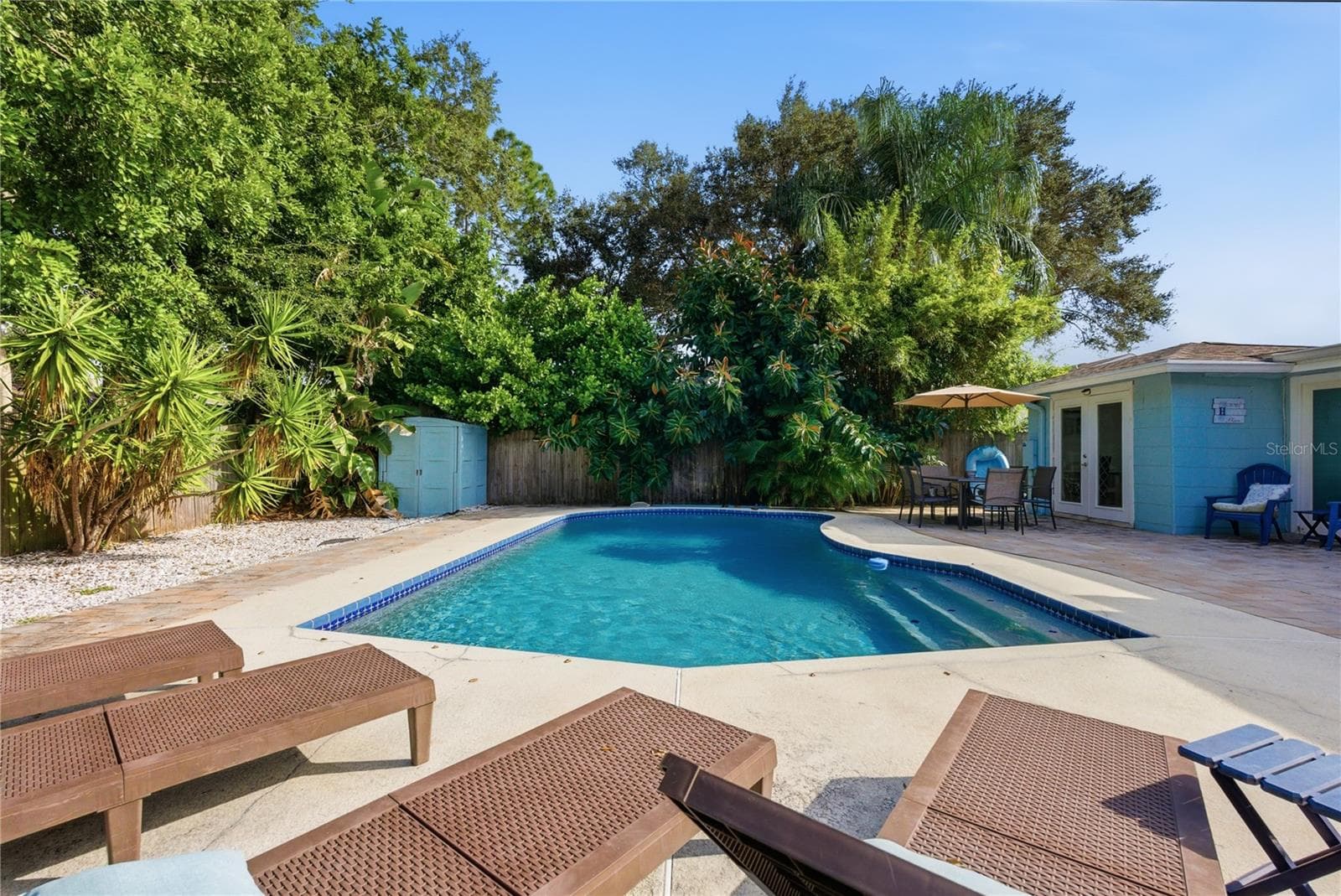 Single Family Residence at 1249 ESSEX DR N, ST PETERSBURG, photo 20 of 26