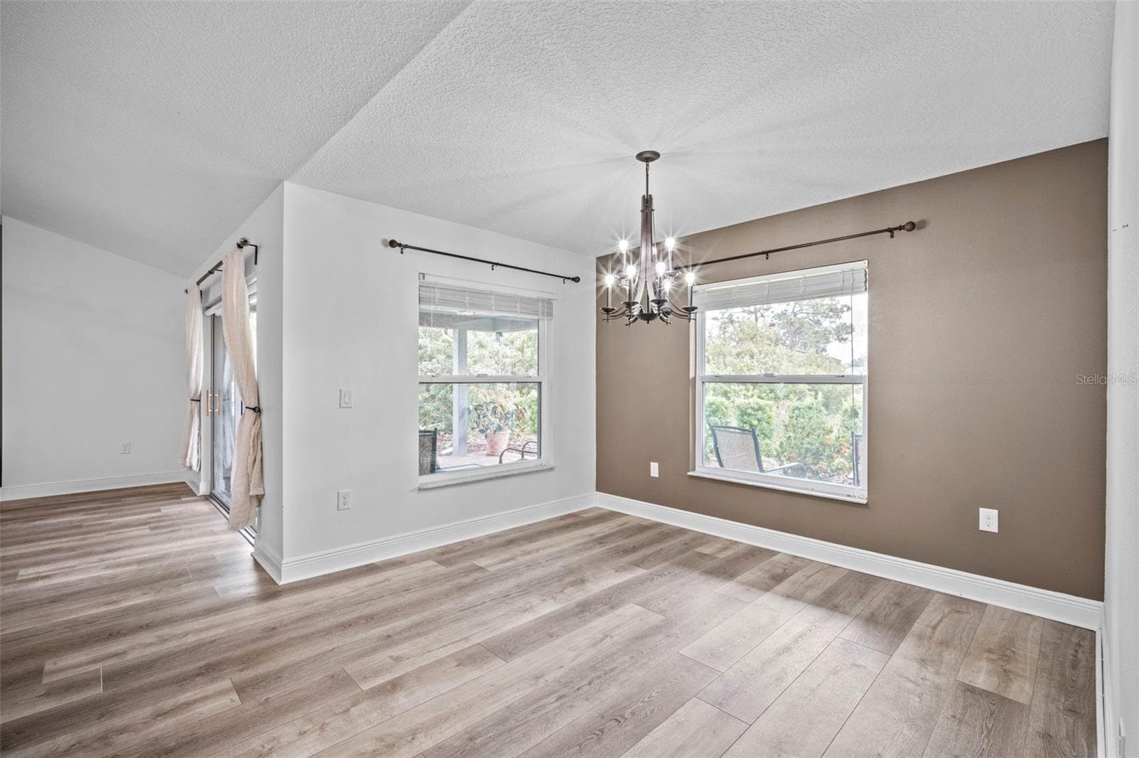 Single Family Residence at 510 CODY ALLEN CT, ST CLOUD, photo 19 of 52