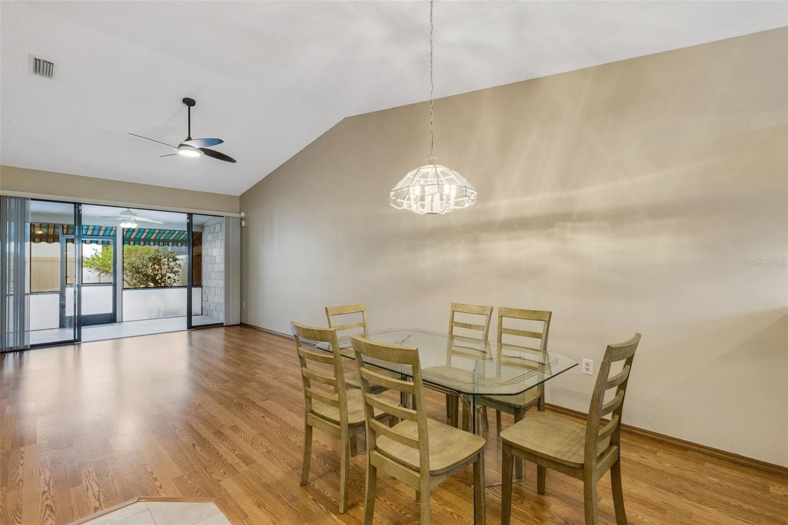Condominium at 3441 BEEKMAN PL #40, SARASOTA, photo 18 of 53