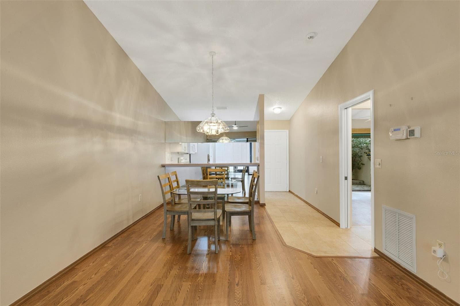 Condominium at 3441 BEEKMAN PL #40, SARASOTA, photo 20 of 53