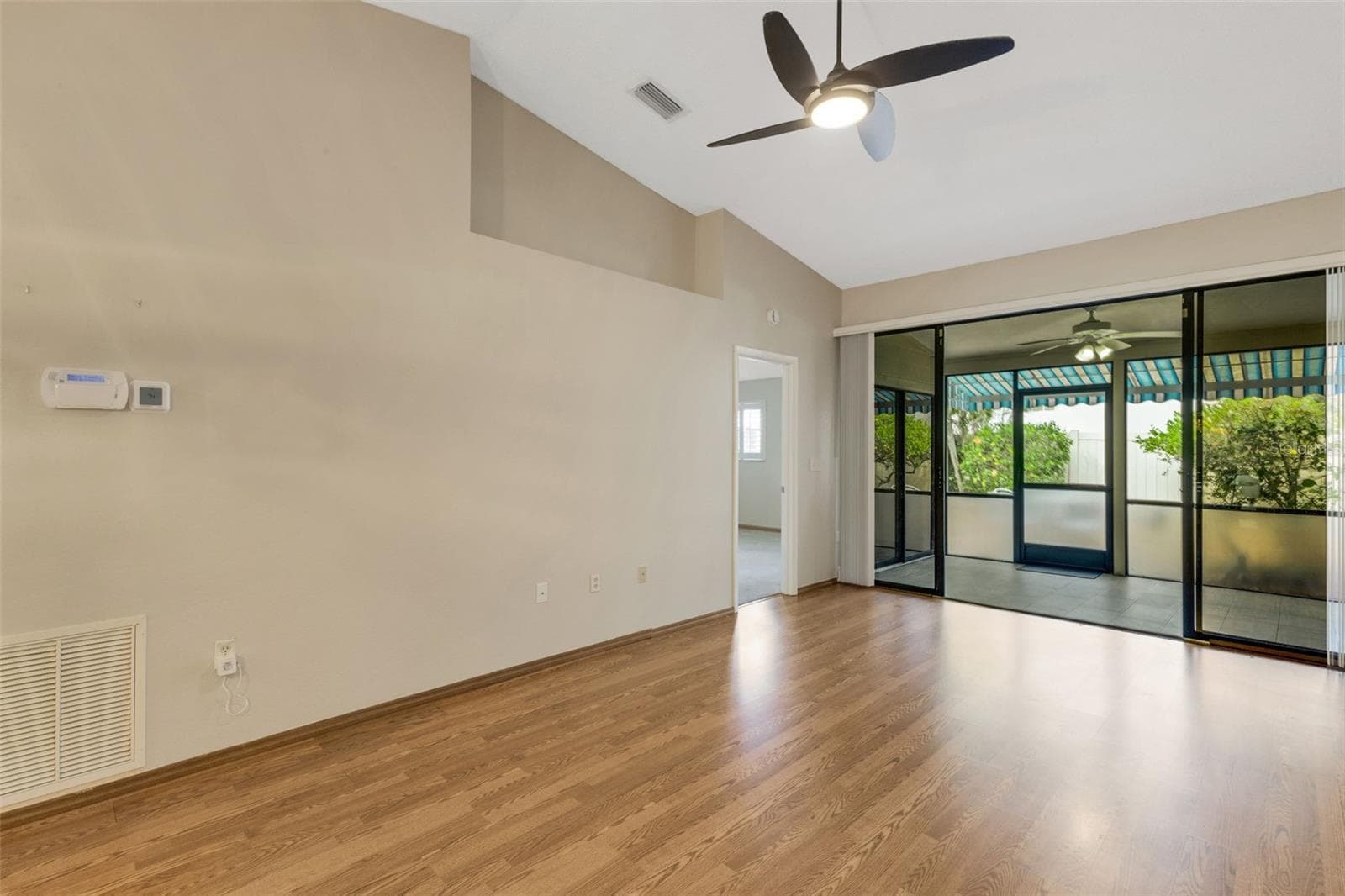 Condominium at 3441 BEEKMAN PL #40, SARASOTA, photo 19 of 53