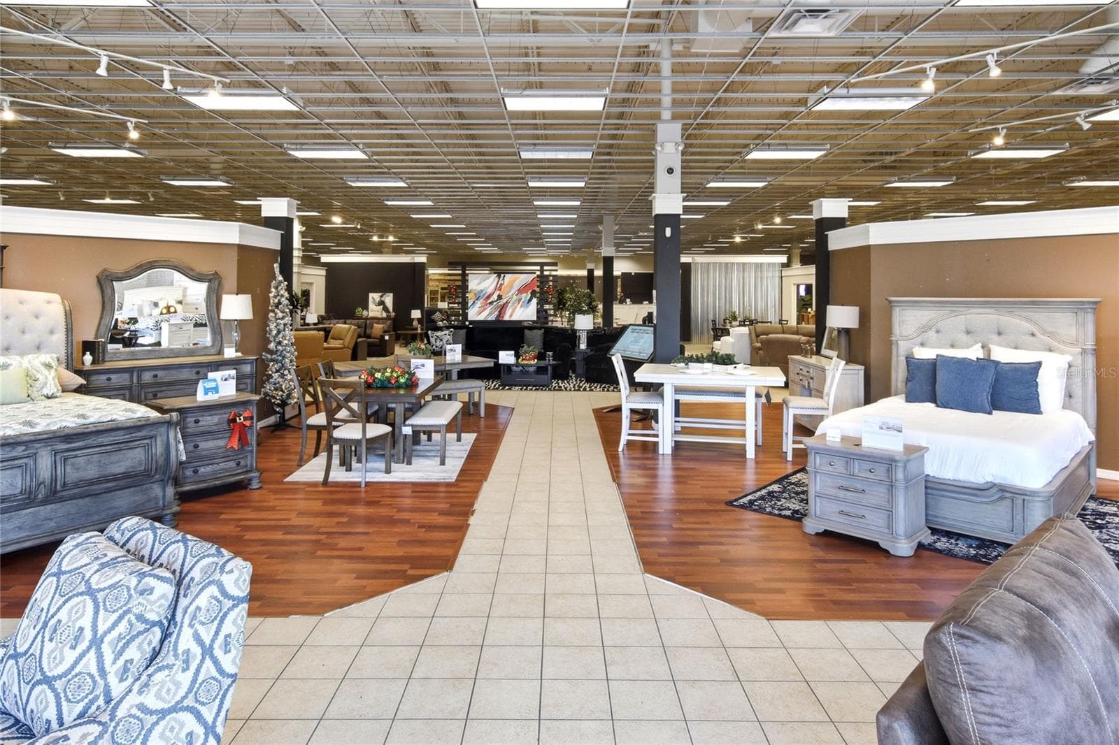 Retail at 1350 N BROADWAY AVE, BARTOW, photo 5 of 31