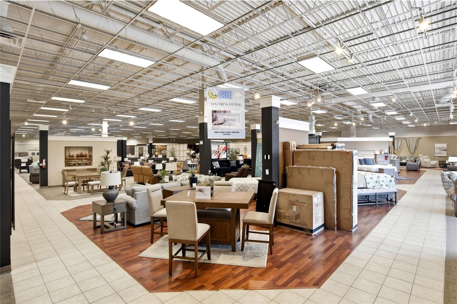 Retail at 1350 N BROADWAY AVE, BARTOW, photo 7 of 31