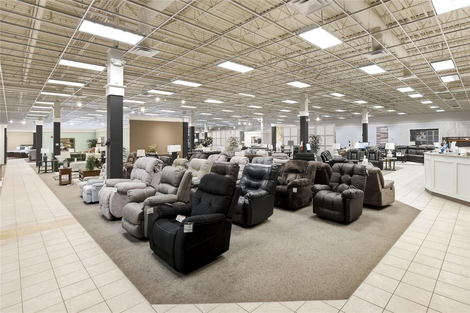 Retail at 1350 N BROADWAY AVE, BARTOW, photo 9 of 31