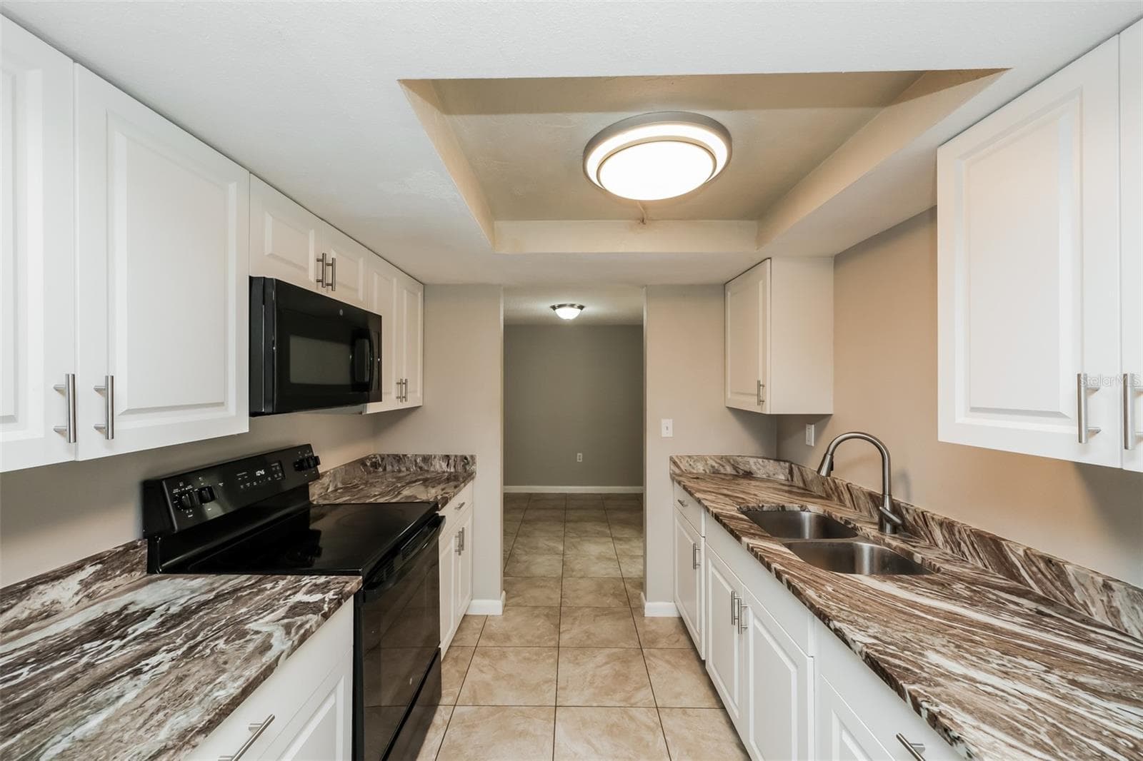 Single Family Residence at 7004 MAYFIELD DR, PORT RICHEY, photo 10 of 23