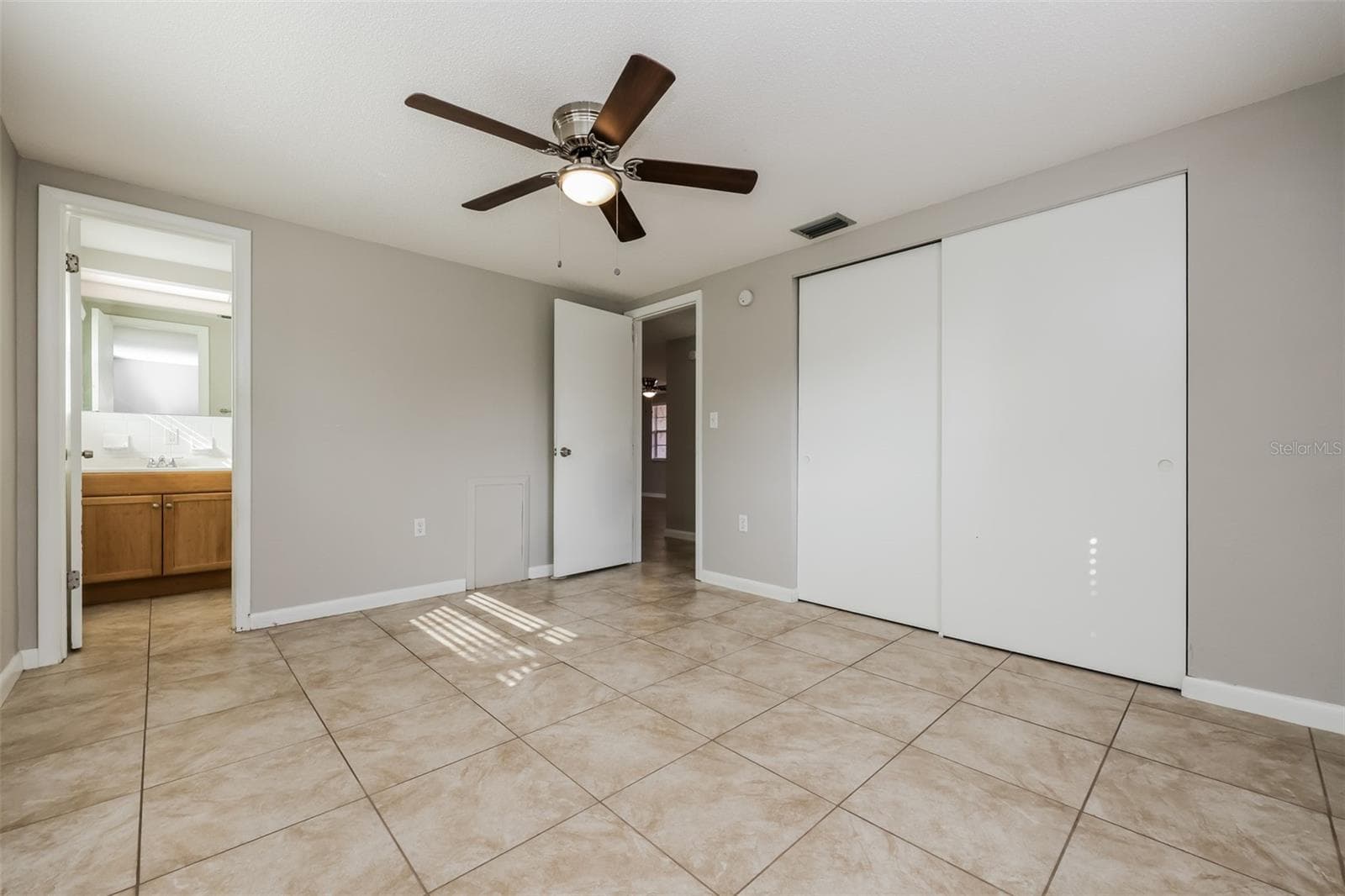 Single Family Residence at 7004 MAYFIELD DR, PORT RICHEY, photo 12 of 23