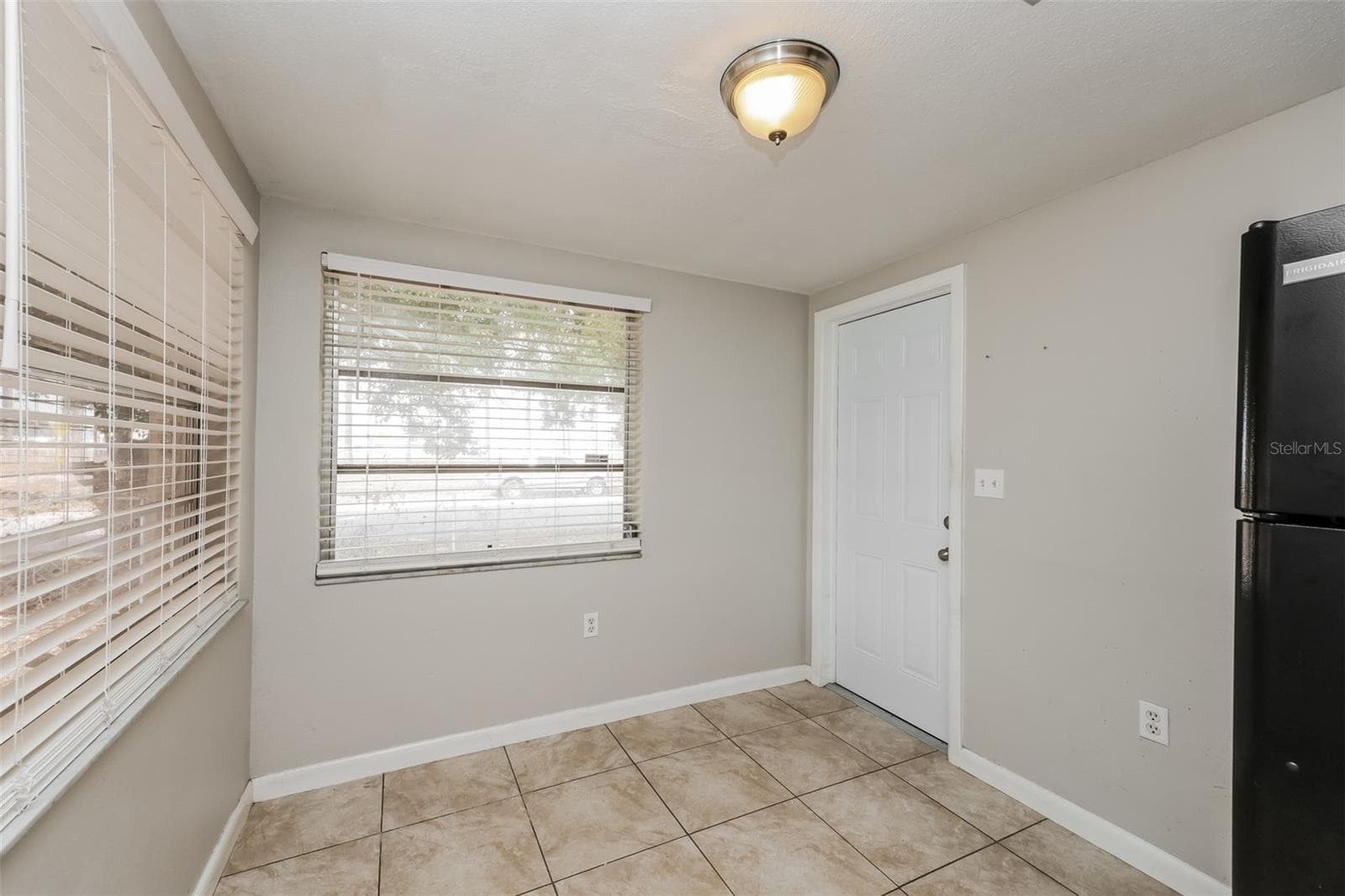Single Family Residence at 7004 MAYFIELD DR, PORT RICHEY, photo 16 of 23