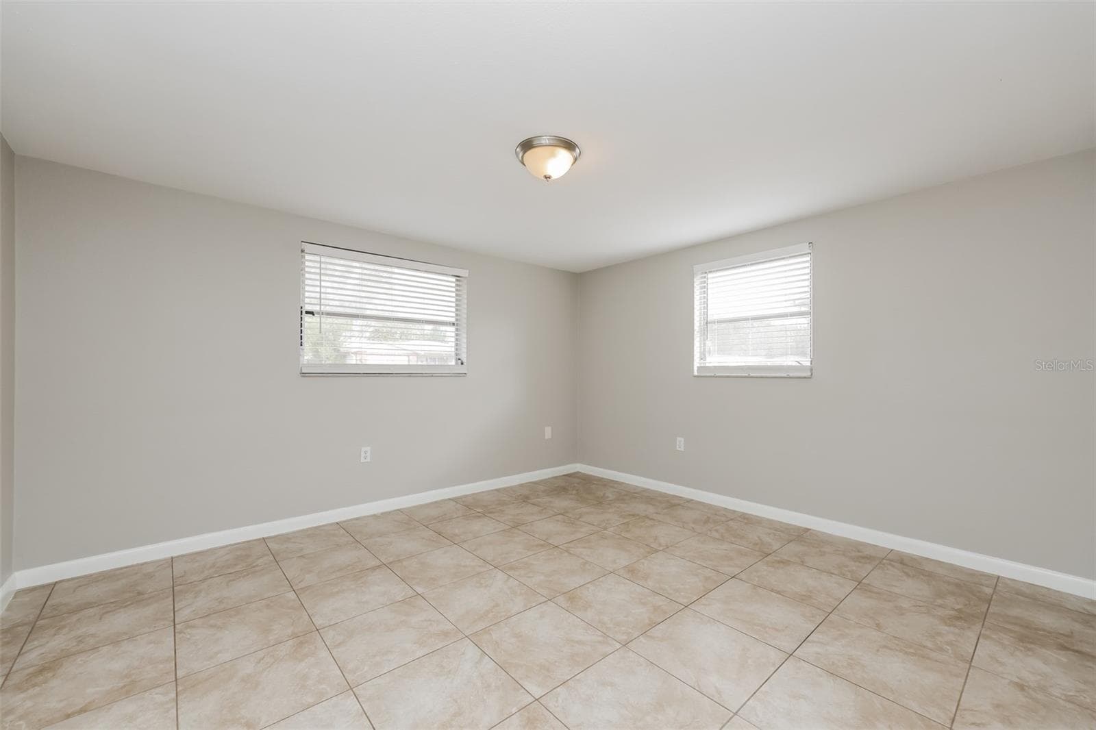 Single Family Residence at 7004 MAYFIELD DR, PORT RICHEY, photo 18 of 23