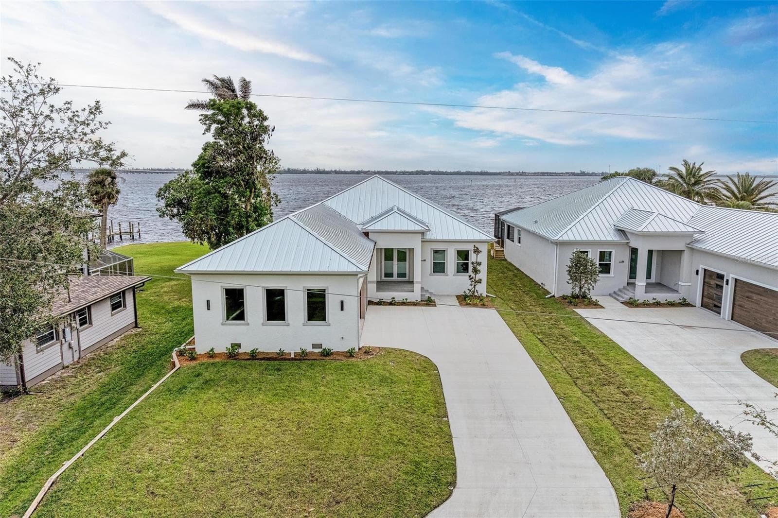 Single Family Residence at 112 NORTHSHORE TER, PORT CHARLOTTE, photo 5 of 64