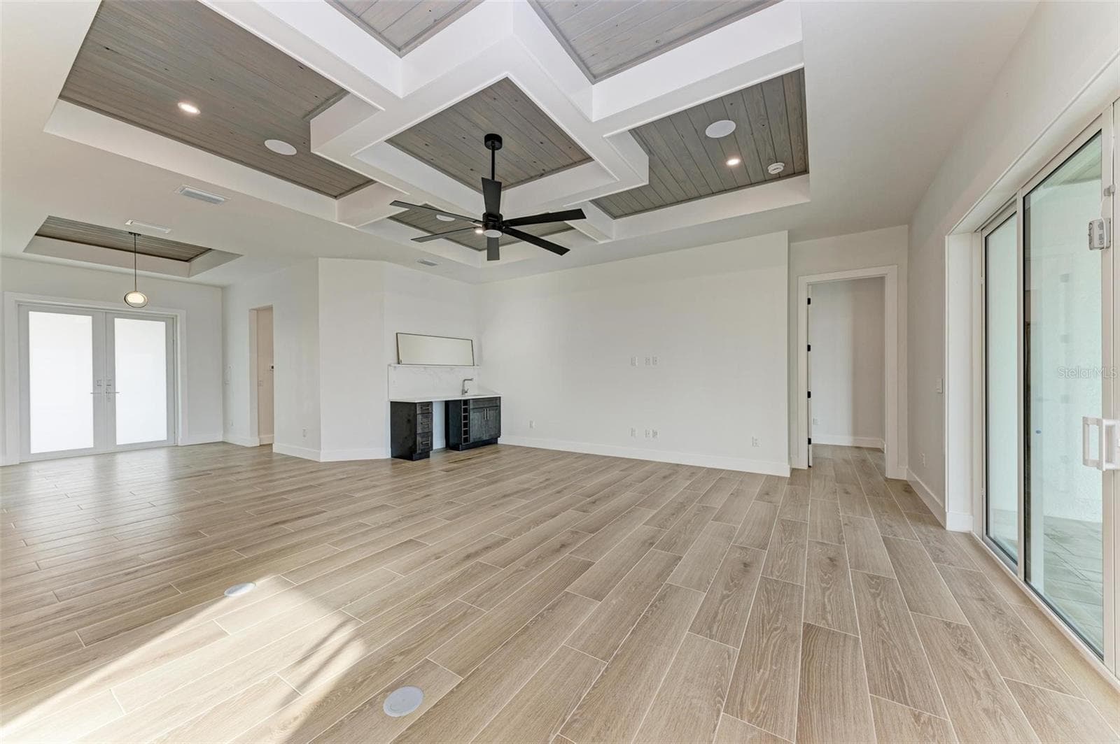 Single Family Residence at 112 NORTHSHORE TER, PORT CHARLOTTE, photo 13 of 64