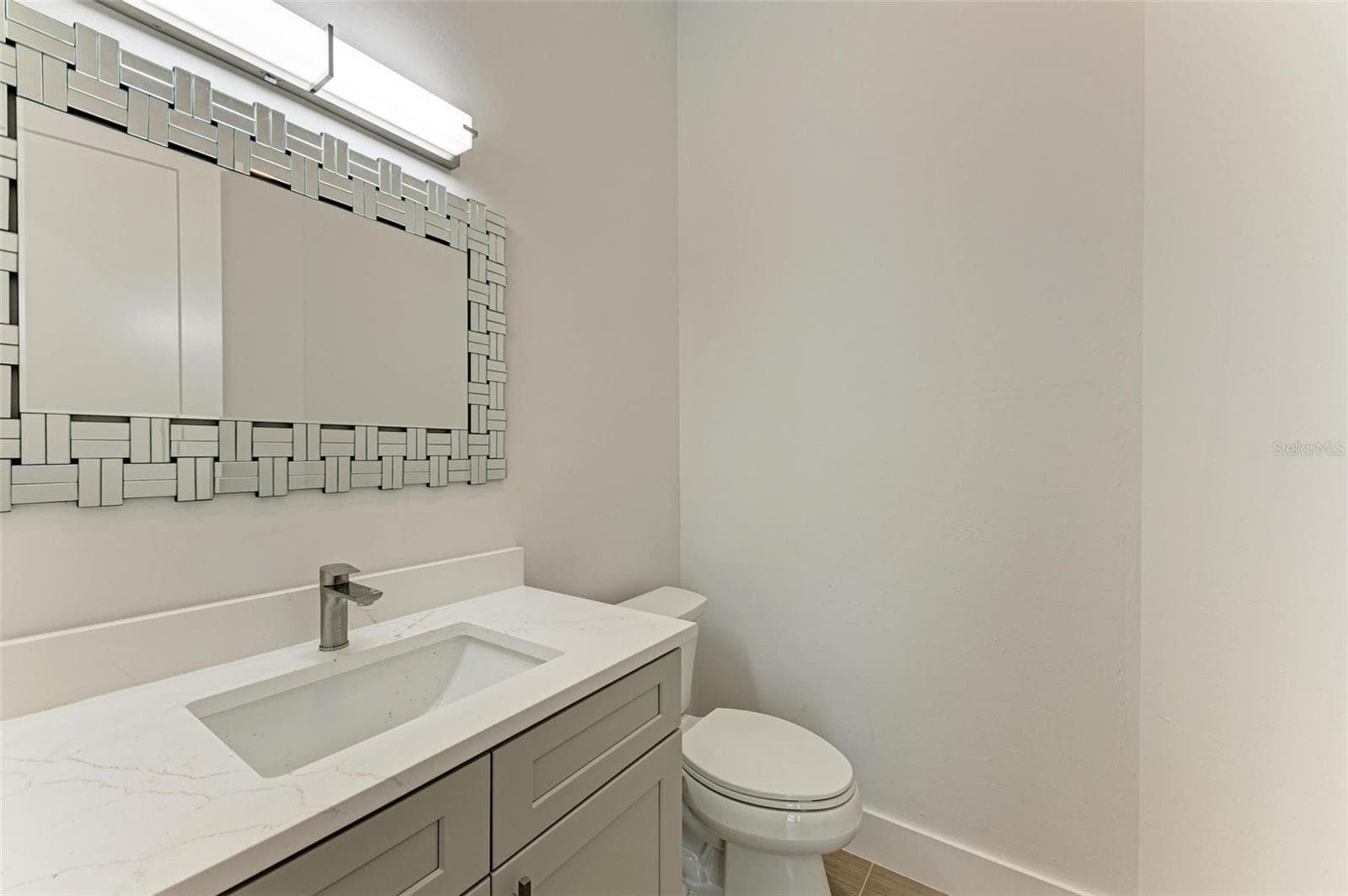 Single Family Residence at 112 NORTHSHORE TER, PORT CHARLOTTE, photo 43 of 64