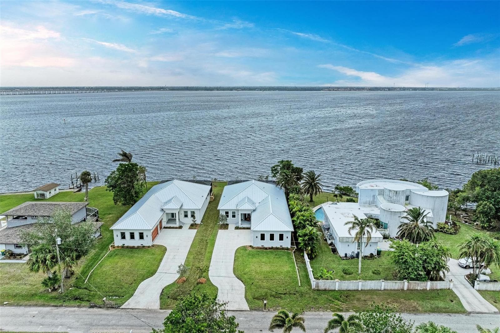 Single Family Residence at 116 NORTHSHORE TER, PORT CHARLOTTE, photo 4 of 59