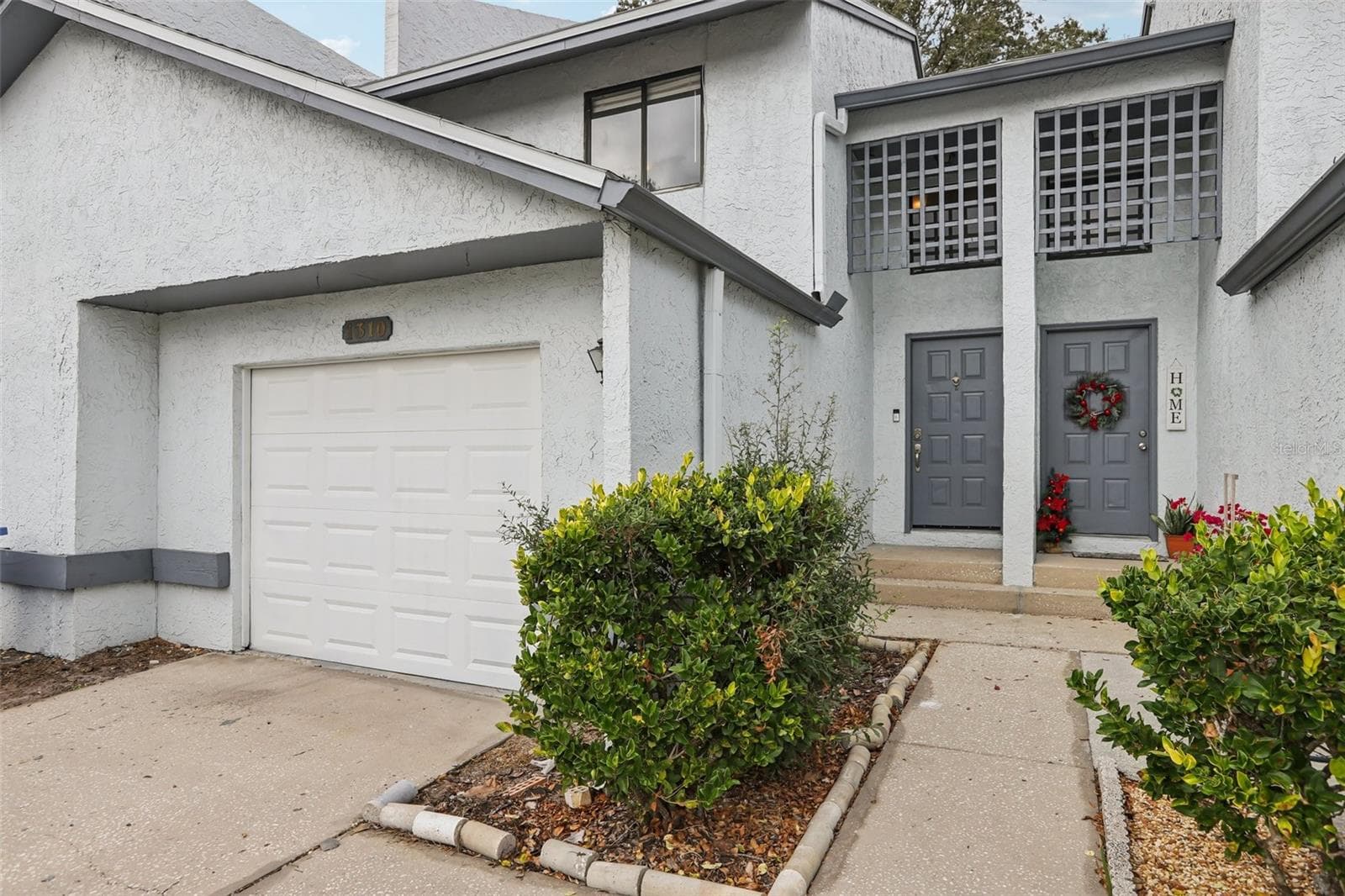 Townhouse at 1310 MOUNTAIN VIEW DR #105, TAMPA, photo 10 of 53